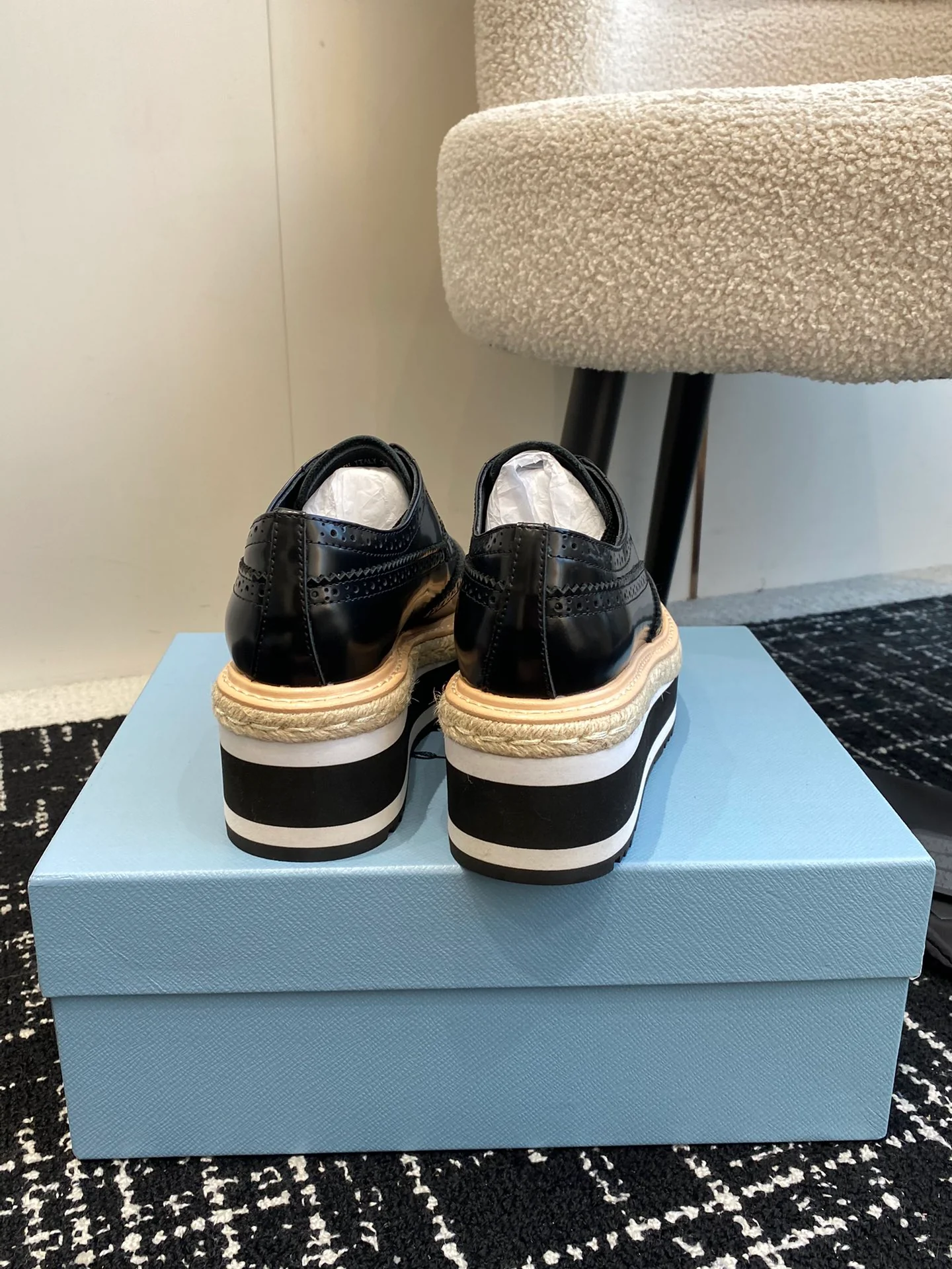 Туфли на платформе Prada 2024 - черные