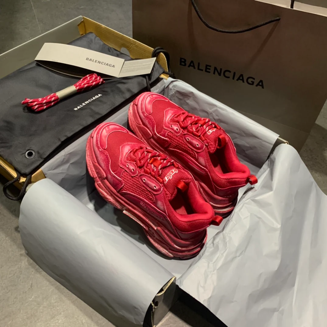 Balenciaga - Dad Shoes - 22