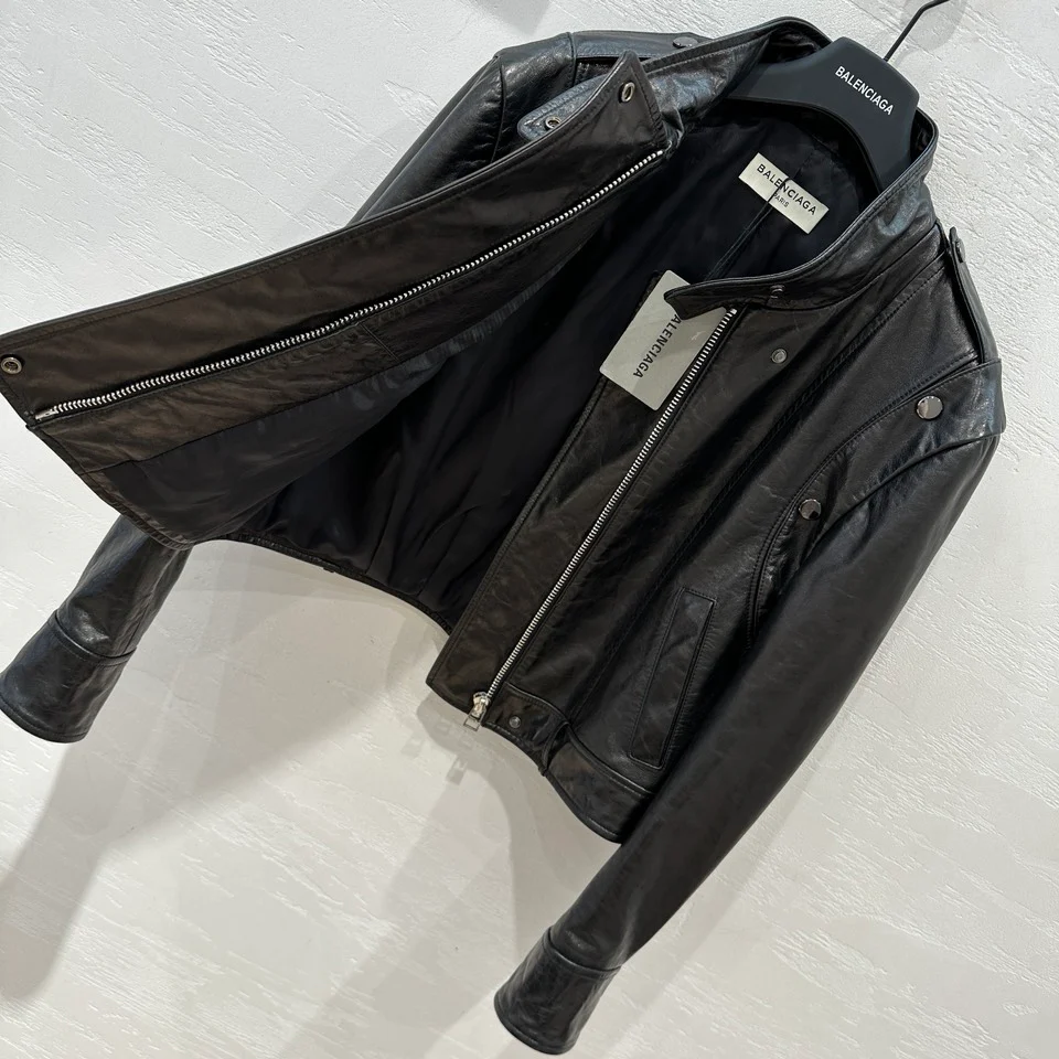 Balenciaga - 2403 - Новинка ранней весны - Двусторонняя куртка с воротником-стойкой