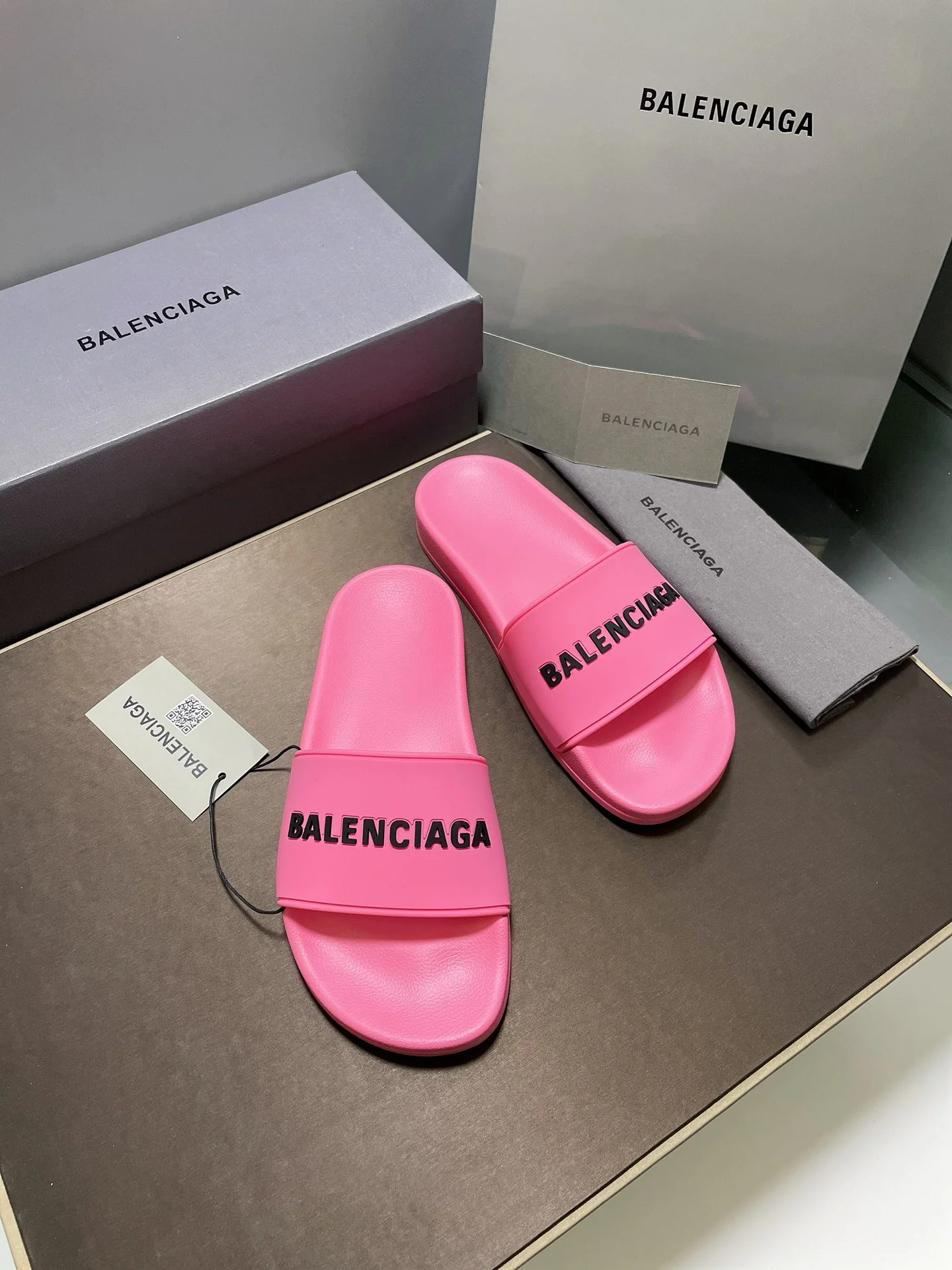 Balenciaga - Новая модель 2022 года - Тапочки с эффектом памяти и улучшенной упругостью - 4