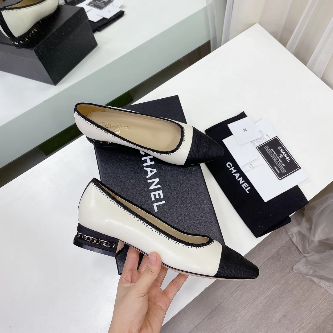 Chanel - Балетки на плечи - Коллекция Goddess