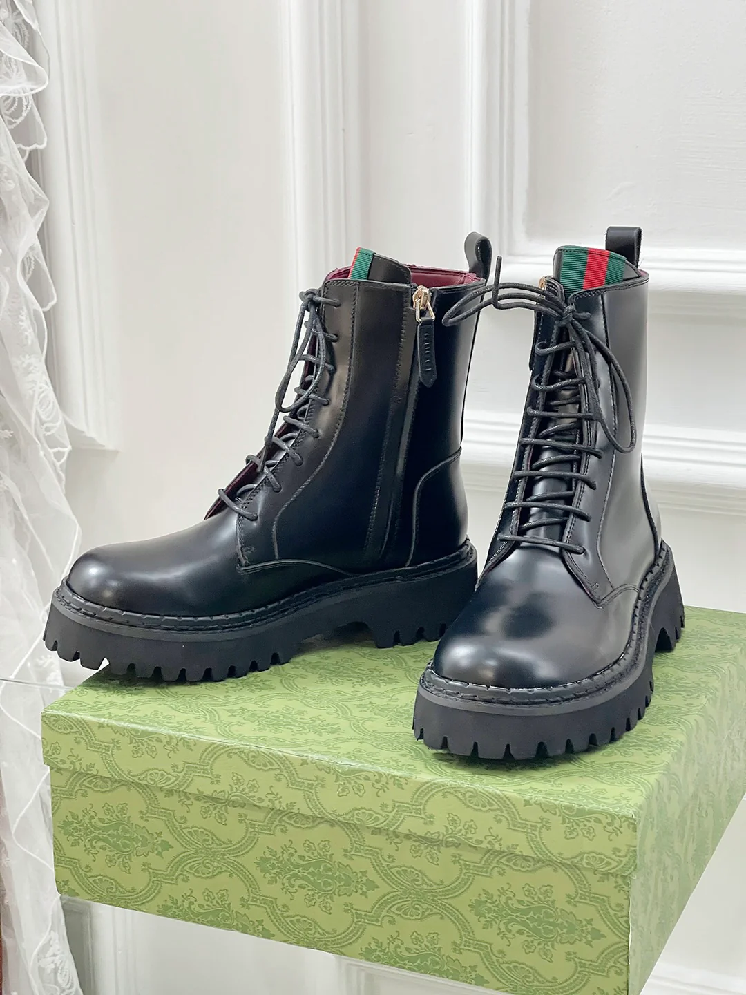 Ботинки Gucci Dr. Martens 2024 — черные