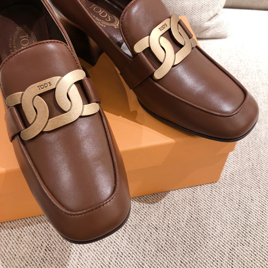 Tods - Лоферы на низком каблуке