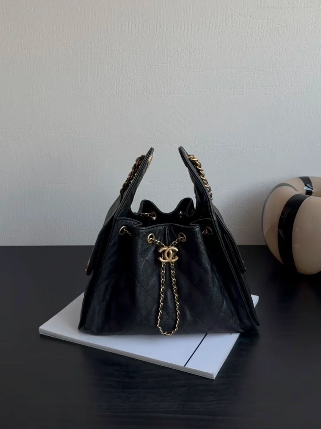Сумка Chanel 25s 25bag Caviar Drawstring Hobo Small - Black