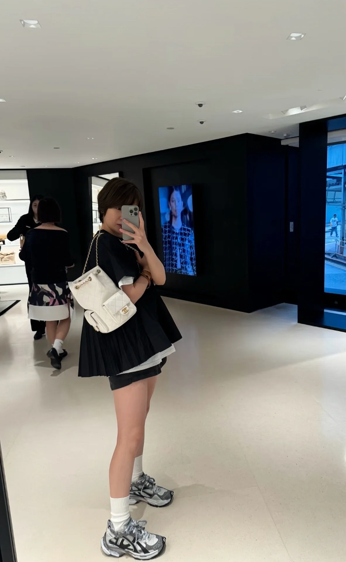 Рюкзак Chanel 25c на завязках - белый