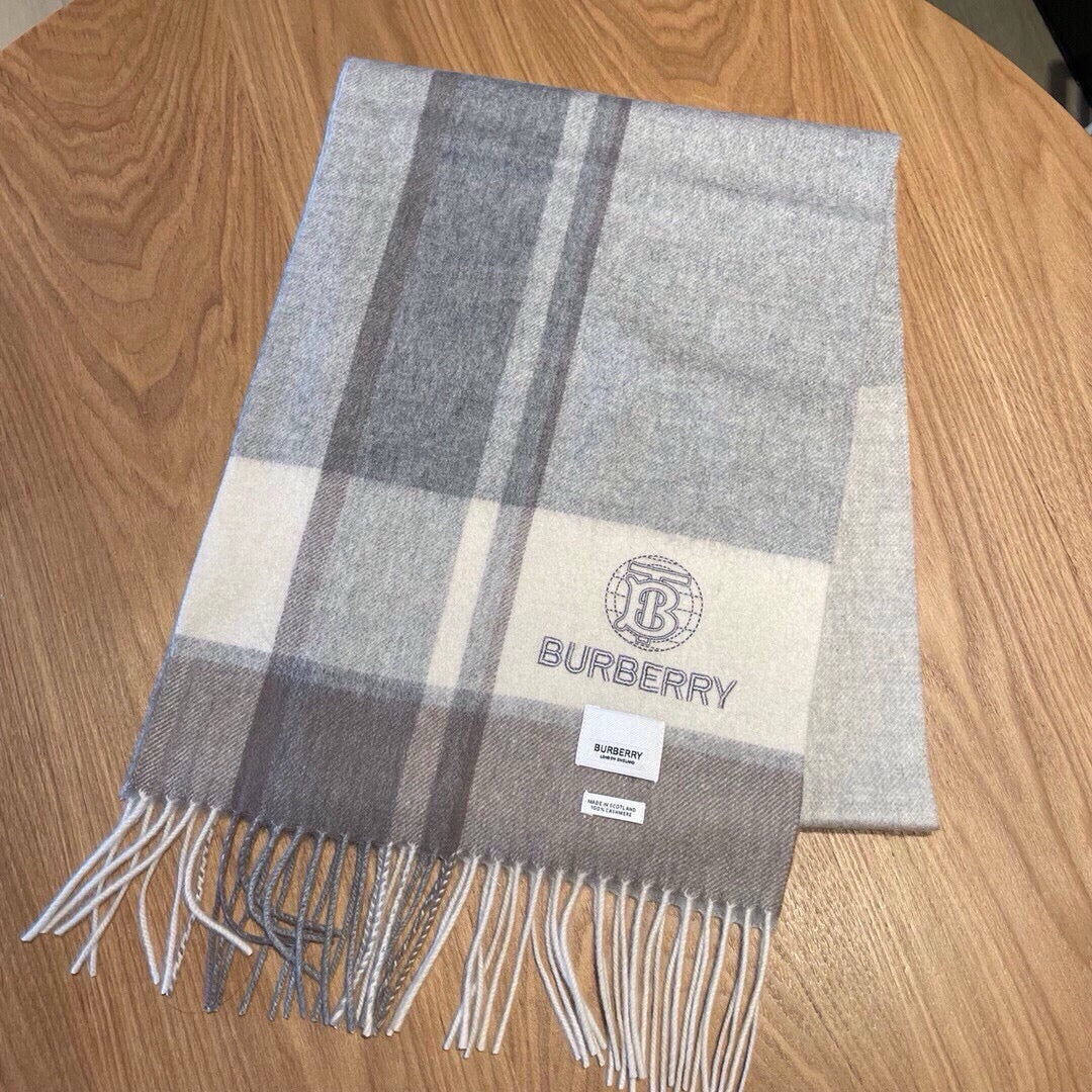 Классический клетчатый шарф Burberry 2024 — серый — 1 шт.