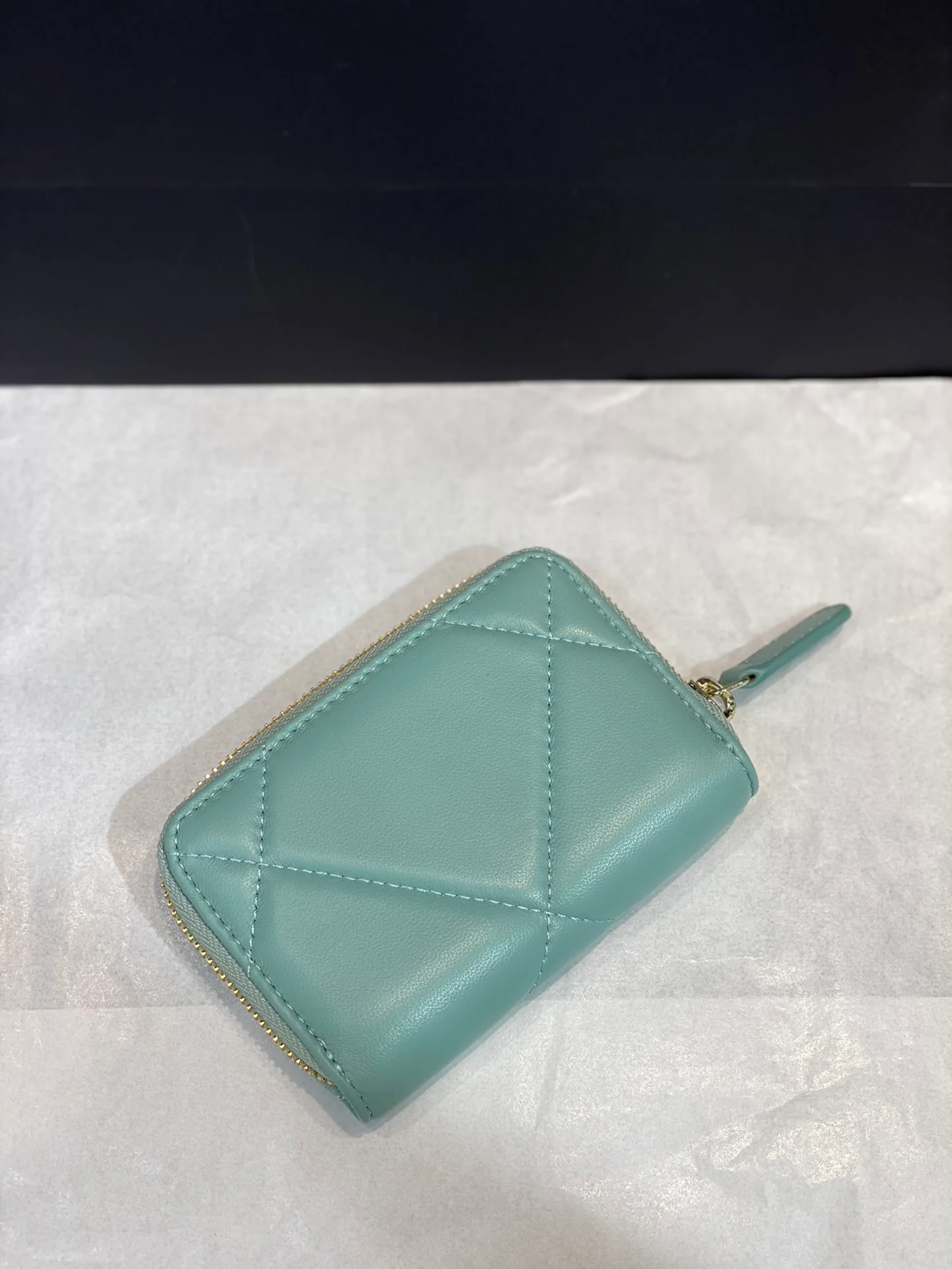 Chanel-19系列 大菱格拉链卡包 蓝色