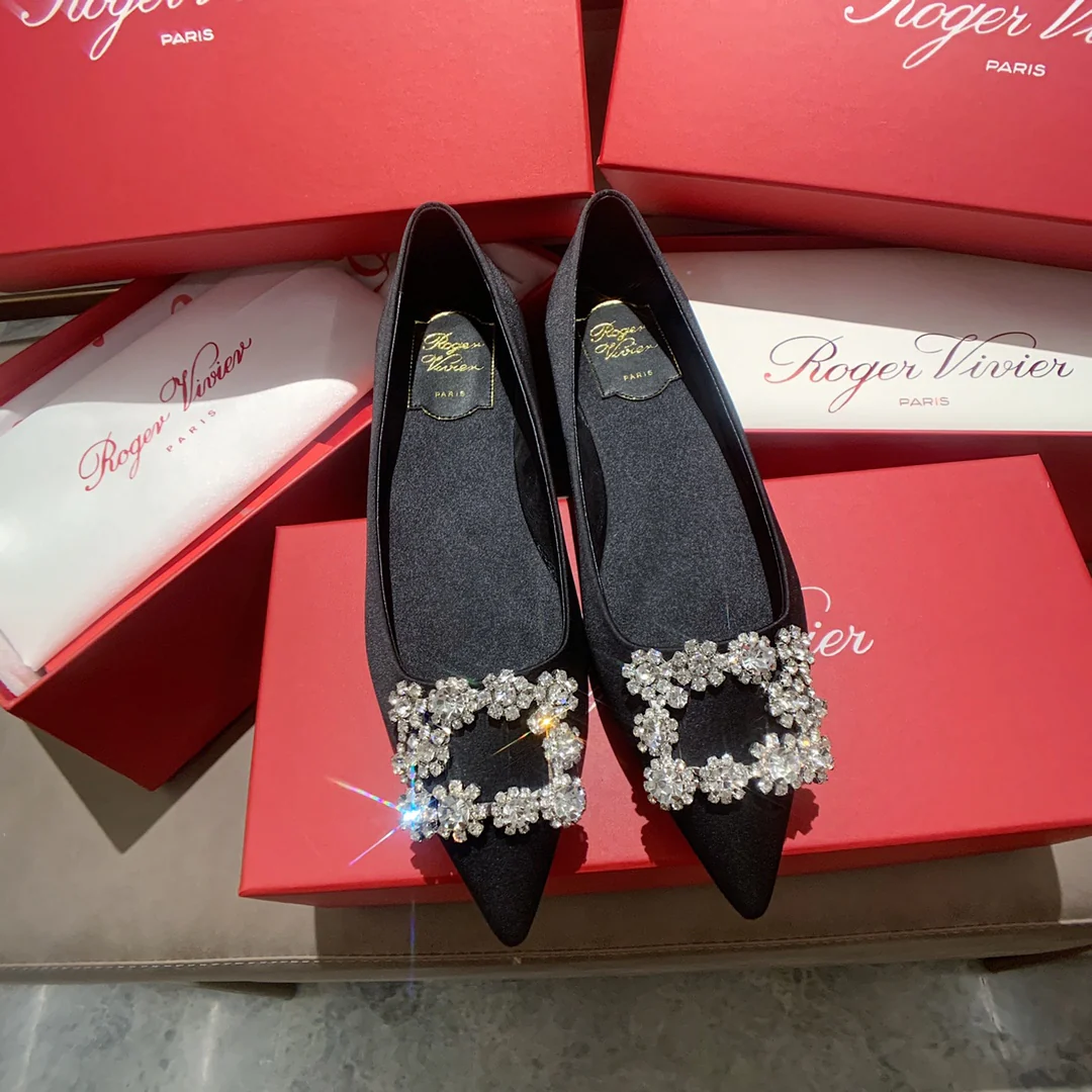 RV - Плоское дно - Шелк с пряжкой из страз - Черный