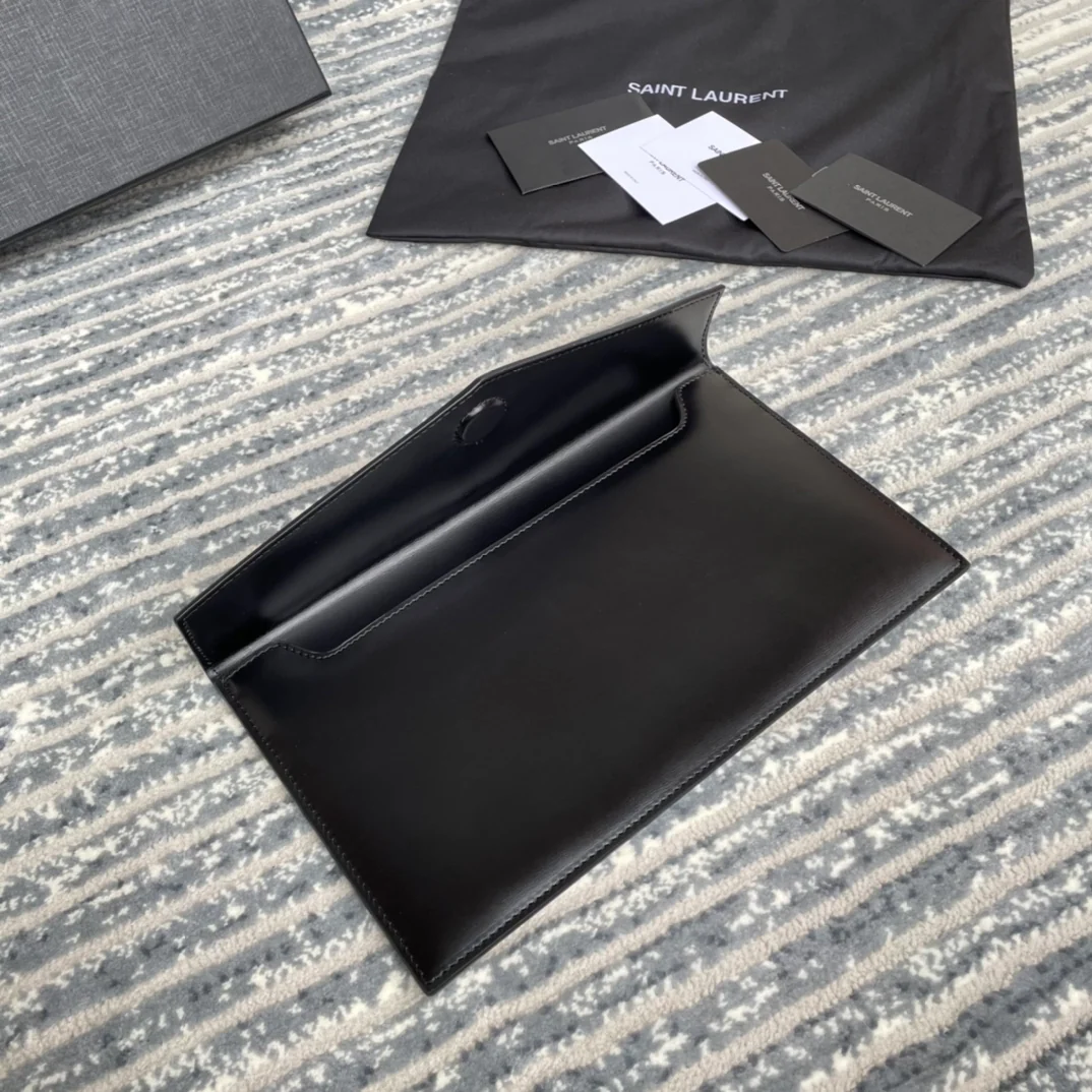 Новая клатч-сумочка YSL-Ptown - черная с узором 