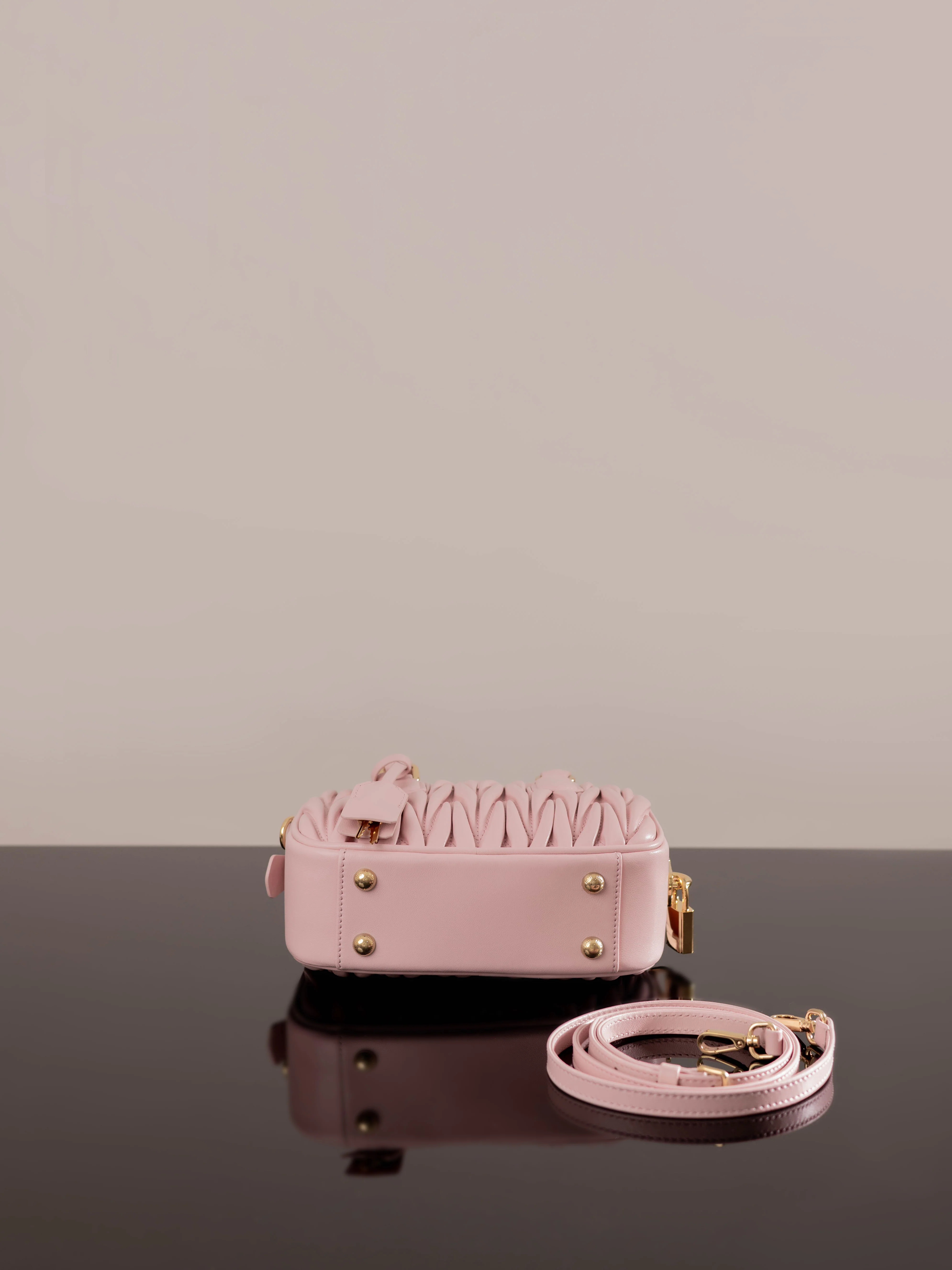 Miu Miu-5bb142m1200-??????-??????-Розовый