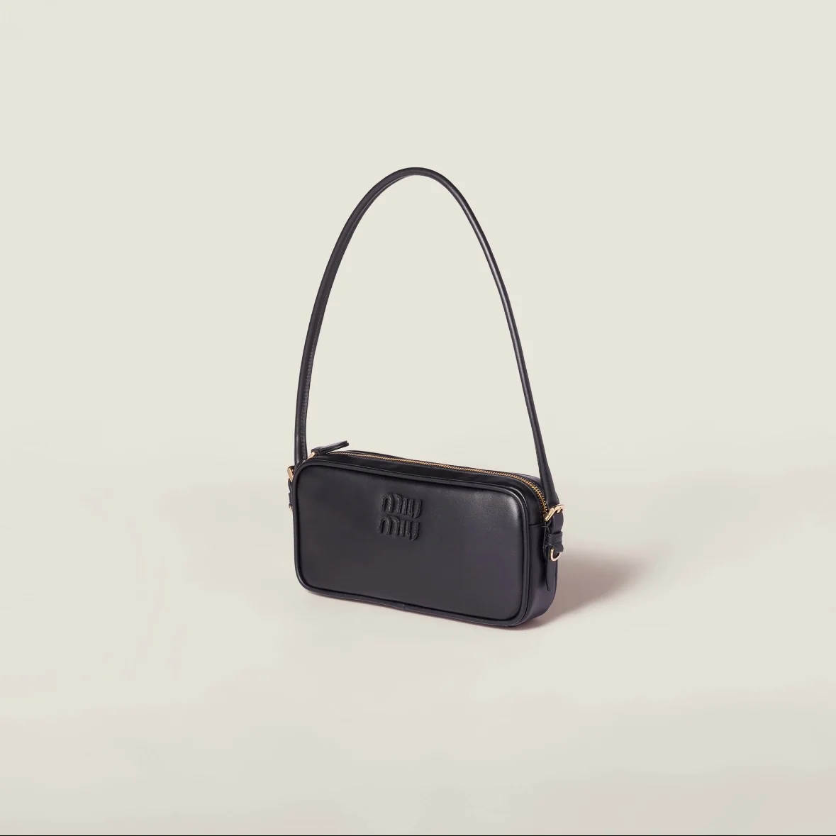 Кожаная сумка для фотоаппарата Miu Miu-5ne024m850 на одно плечо, черная.