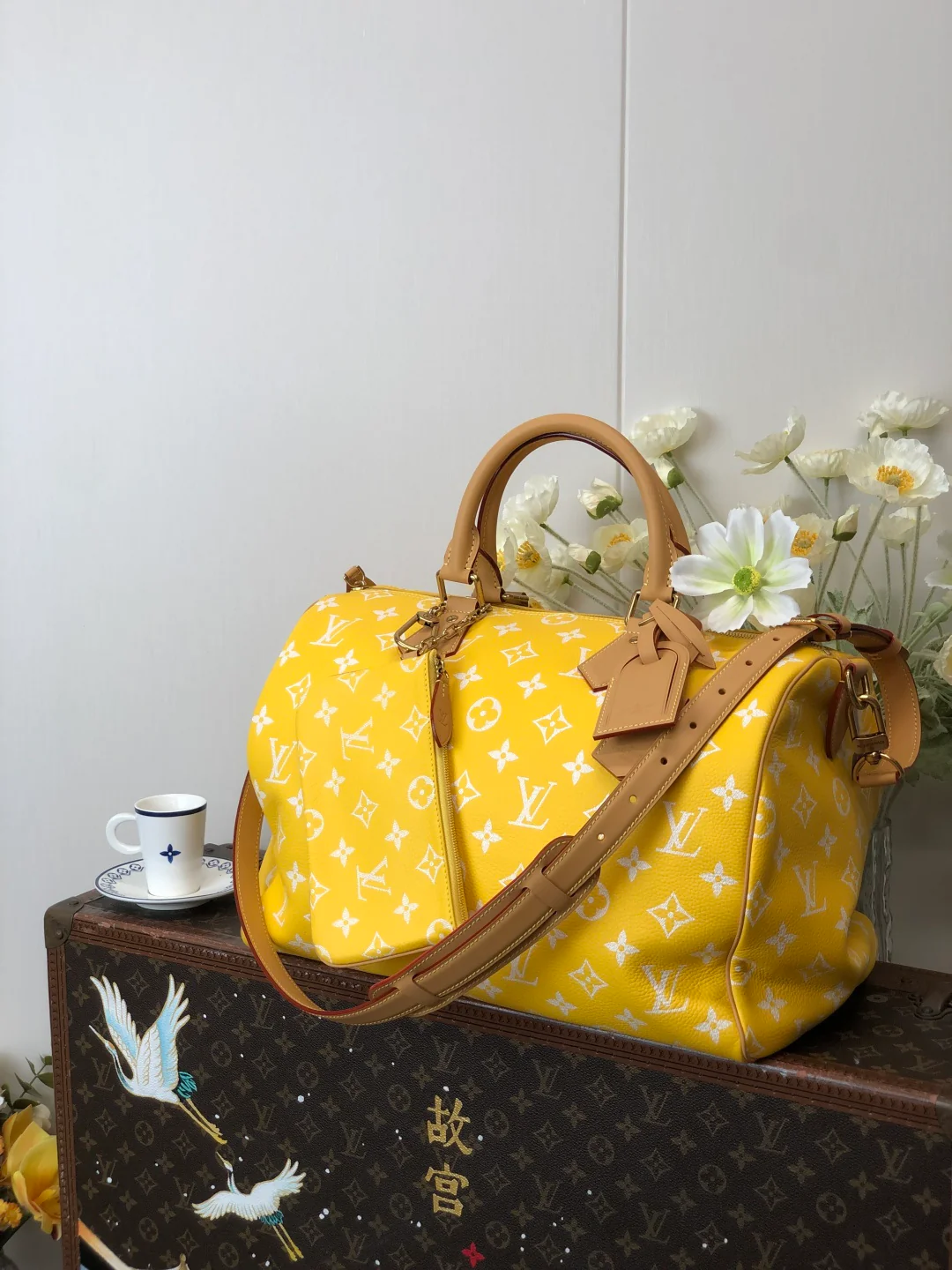 LV-m24428-speedy-p9-bandouliere-Sun Yellow