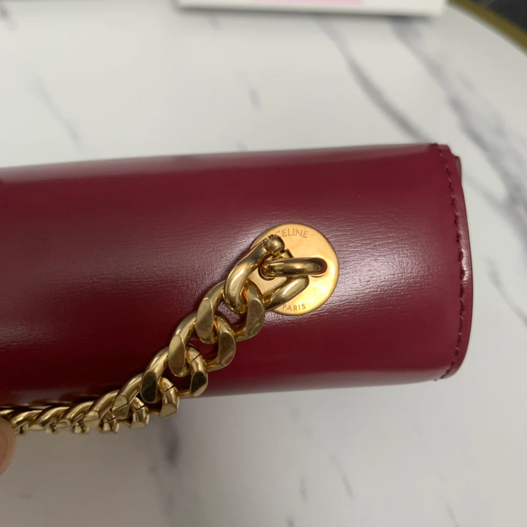 Celine - Кожаная сумка с пряжкой и цепочкой - Подмышечная сумка - Фиолетово-красная