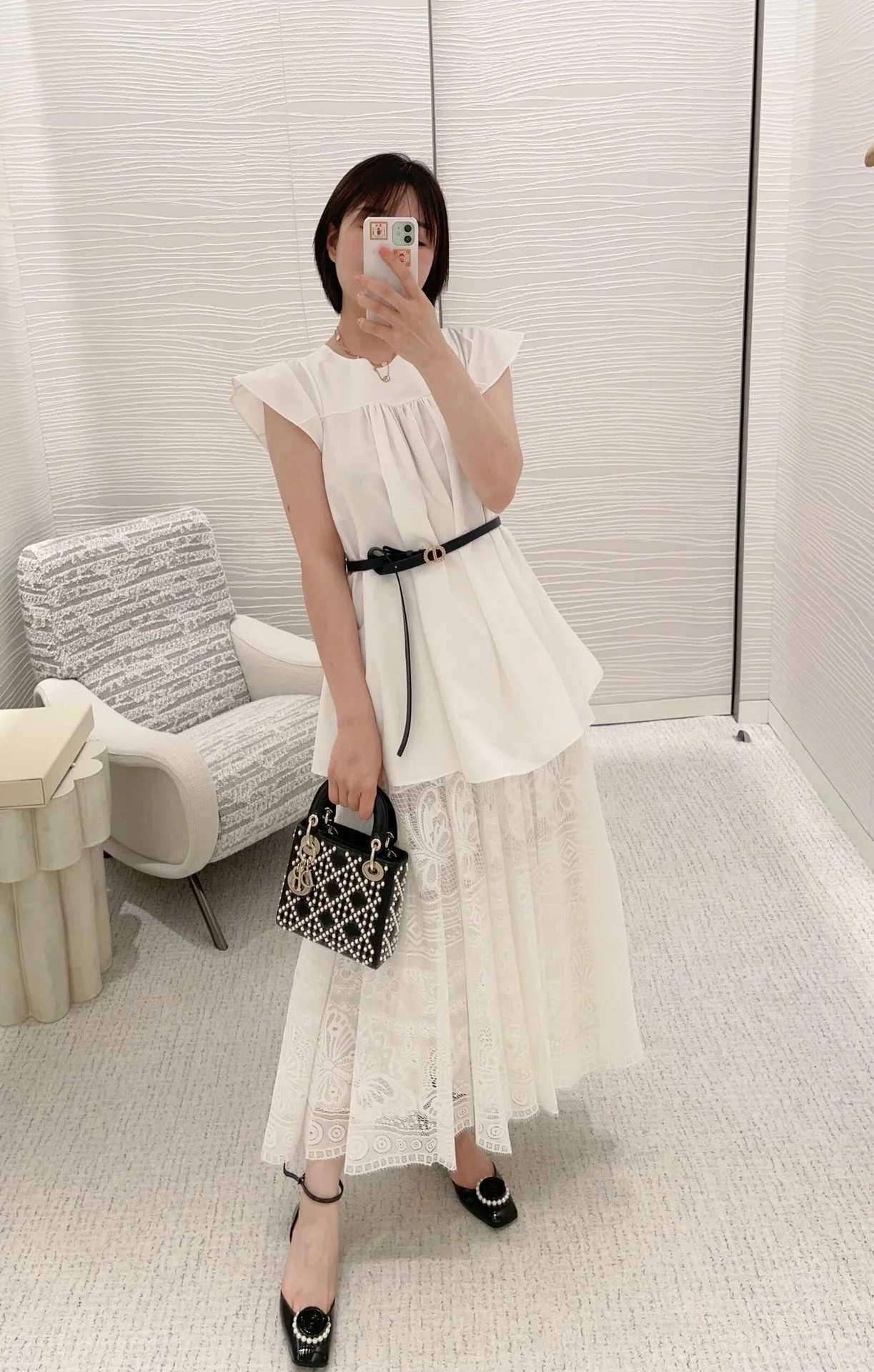 Dior - 2403 - Юбка из кружева с тяжелой вышивкой, новая модель, для ранней весны.