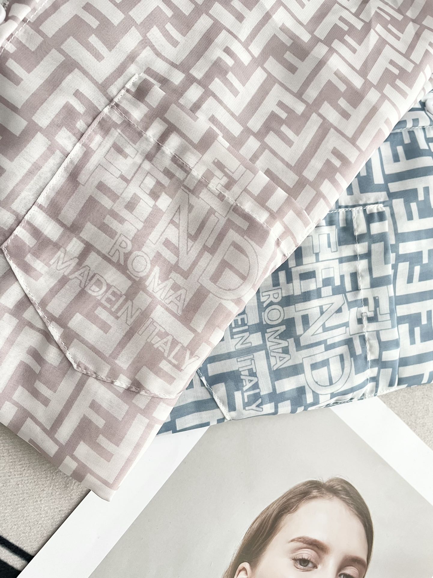 Fendi-2403 - Весна/Лето. Новая рубашка из хлопка и льна с цифровым принтом, легкая.