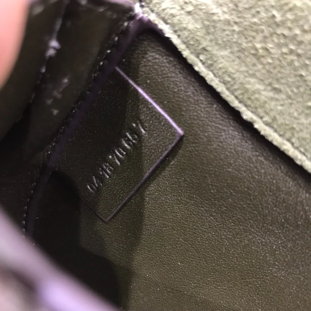 Сумка через плечо Chloe-tess - вышивка в виде шпор.