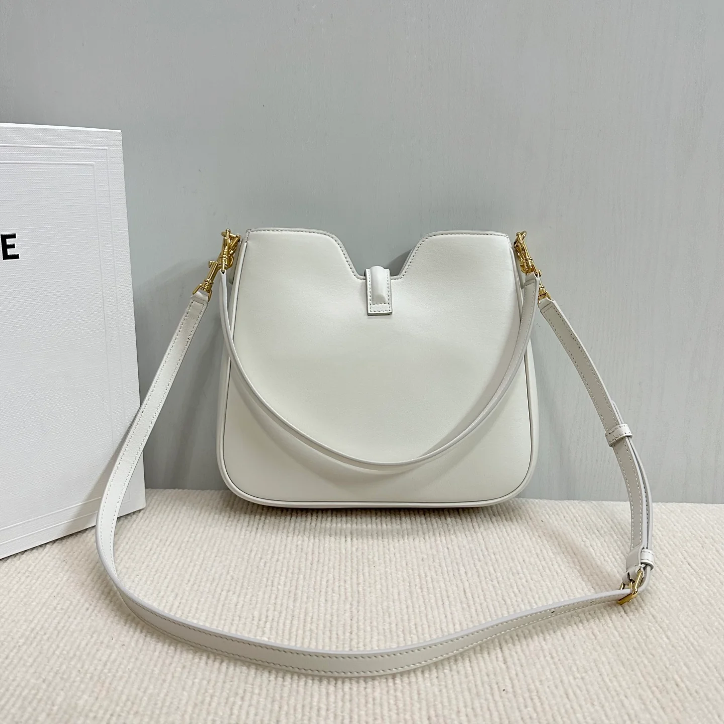 Селин Камиль 16 Мягкий Маленький Белый