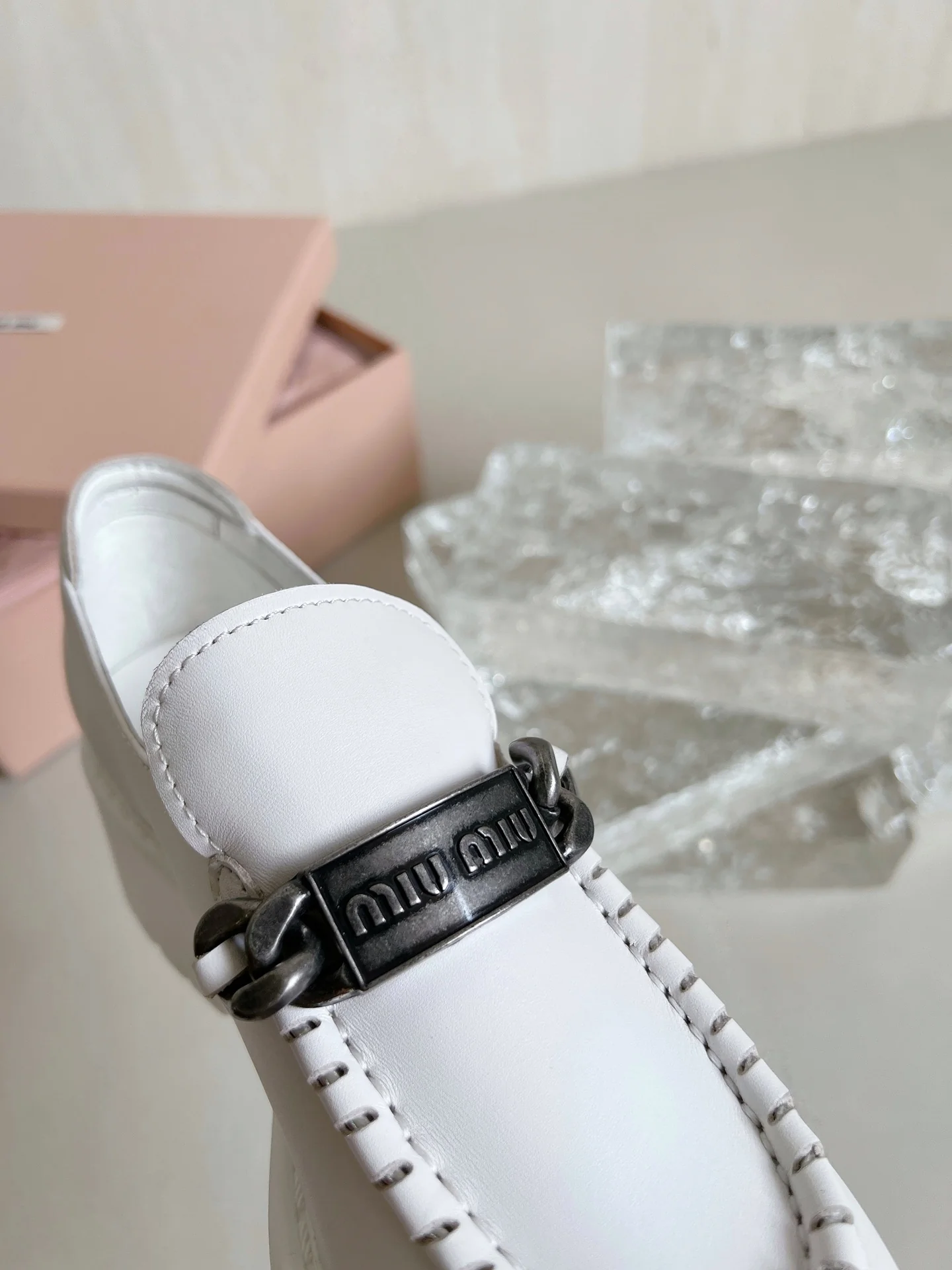 Miu Miu - Новинка сезона осень/зима 2022 - Лоферы на платформе