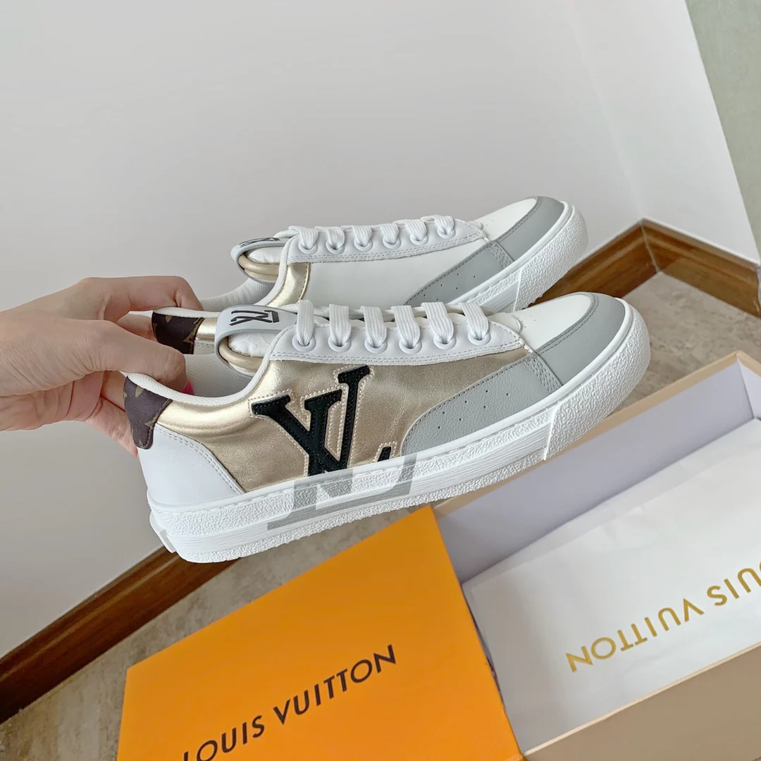 Кроссовки LV 2022 Must-Have - Серия Charlie - Серо-золотые