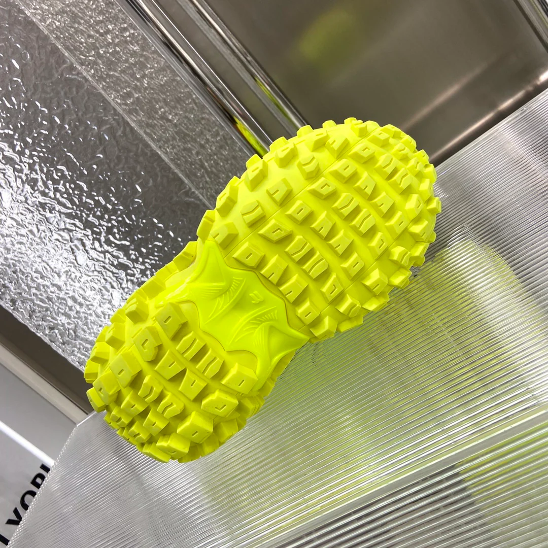 Массивные кроссовки Balenciaga в стиле автомобильных шин - унисекс - ярко-желтые