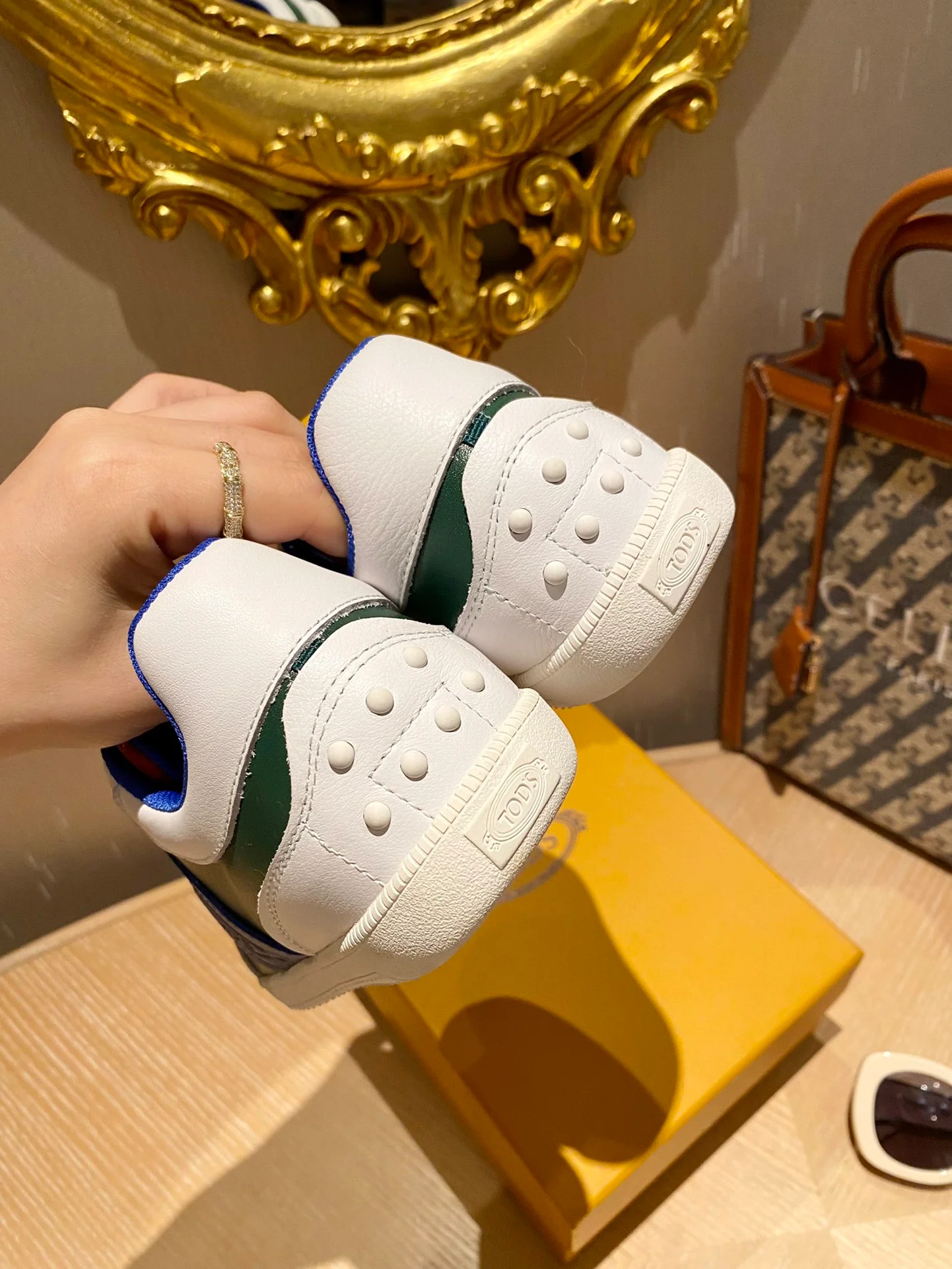 Tods - Белые кроссовки - Повседневная обувь - 4