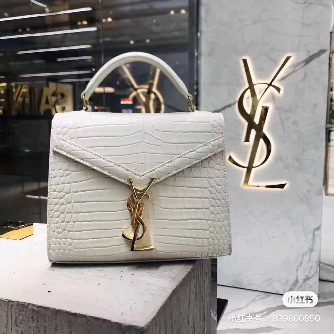 Образ YSL Cassandra с крокодиловым принтом (поделиться)