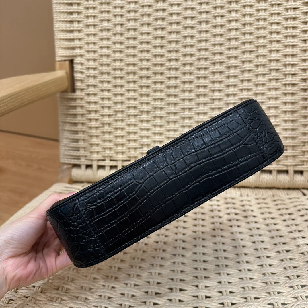 Кожаная сумка через плечо YSL-le-5-a-7 - крокодиловая кожа, черная