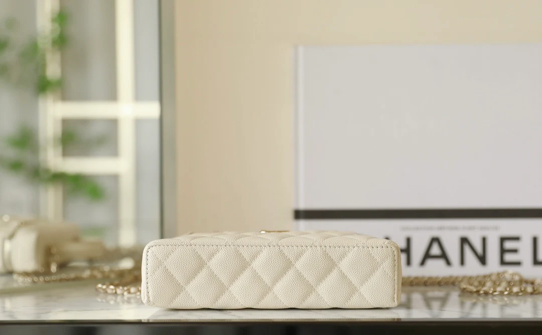 Chanel - Длинный клатч-коробочка - Белый