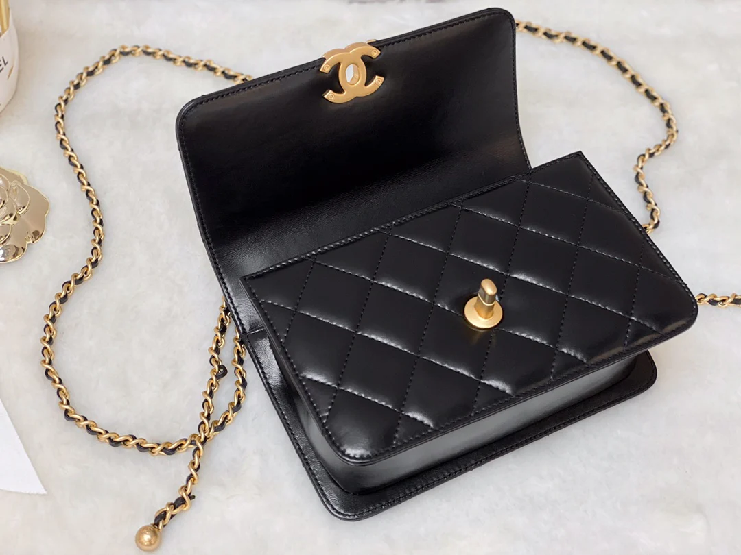 Chanel Double Gold Ball CF - Черная овечья кожа с золотой пряжкой