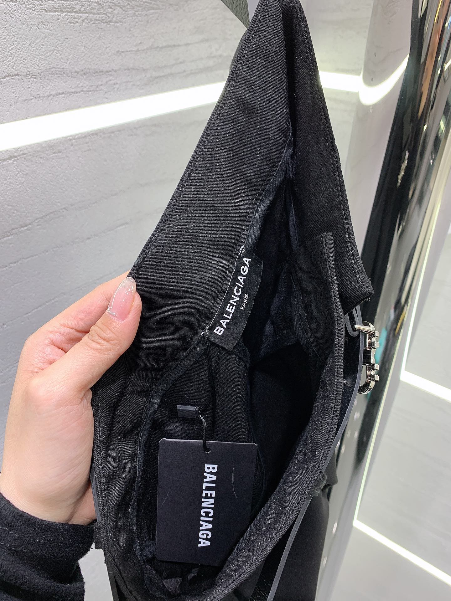 Balenciaga - 2403 - Новые брюки для костюма с подвернутыми штанинами