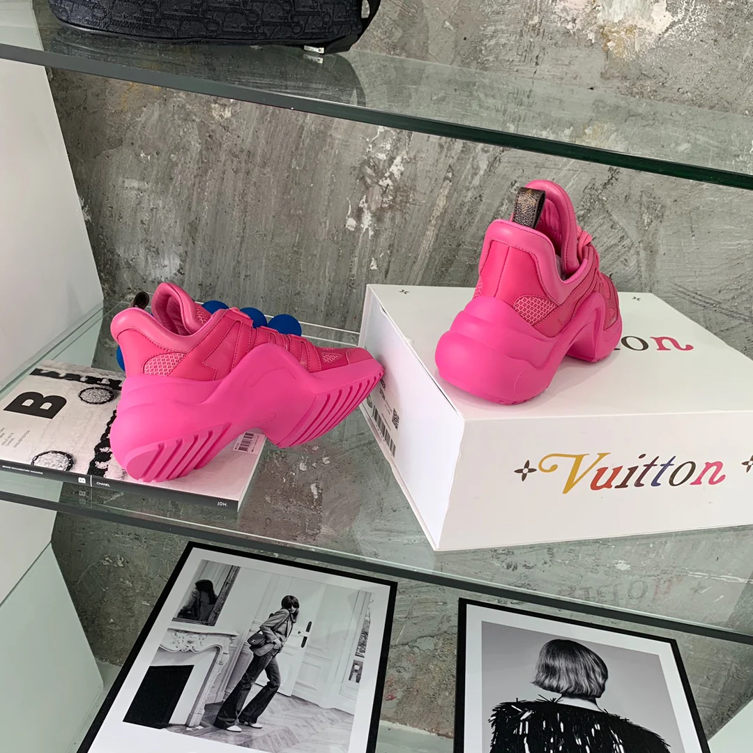 Обувь LV - Массивные кроссовки LV - 18