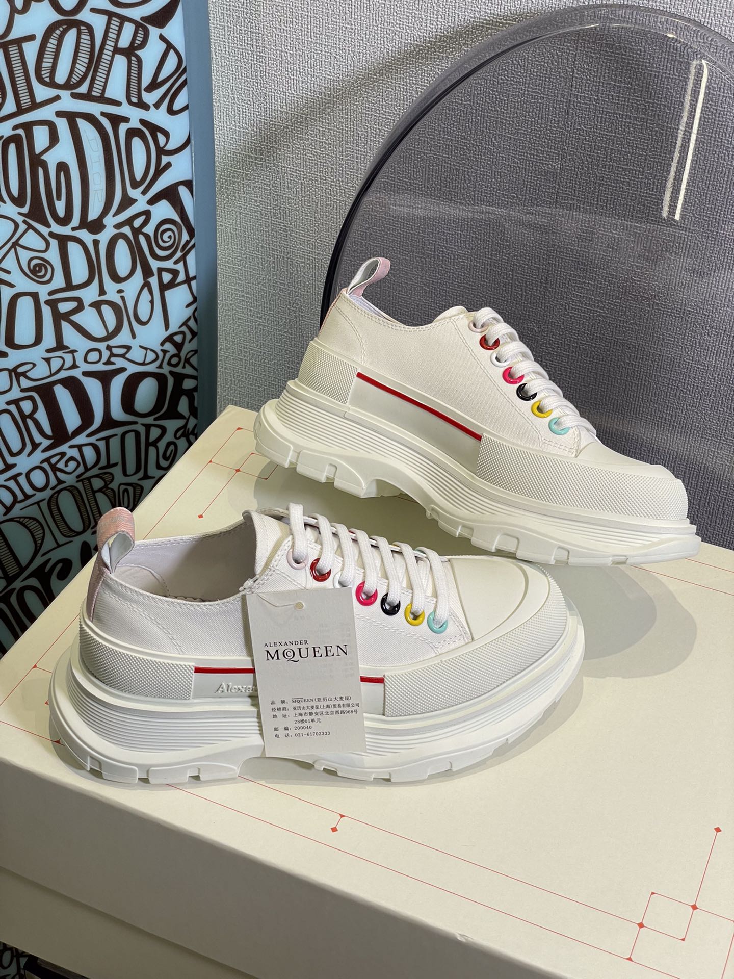 Радужные парусиновые туфли на платформе McQueen