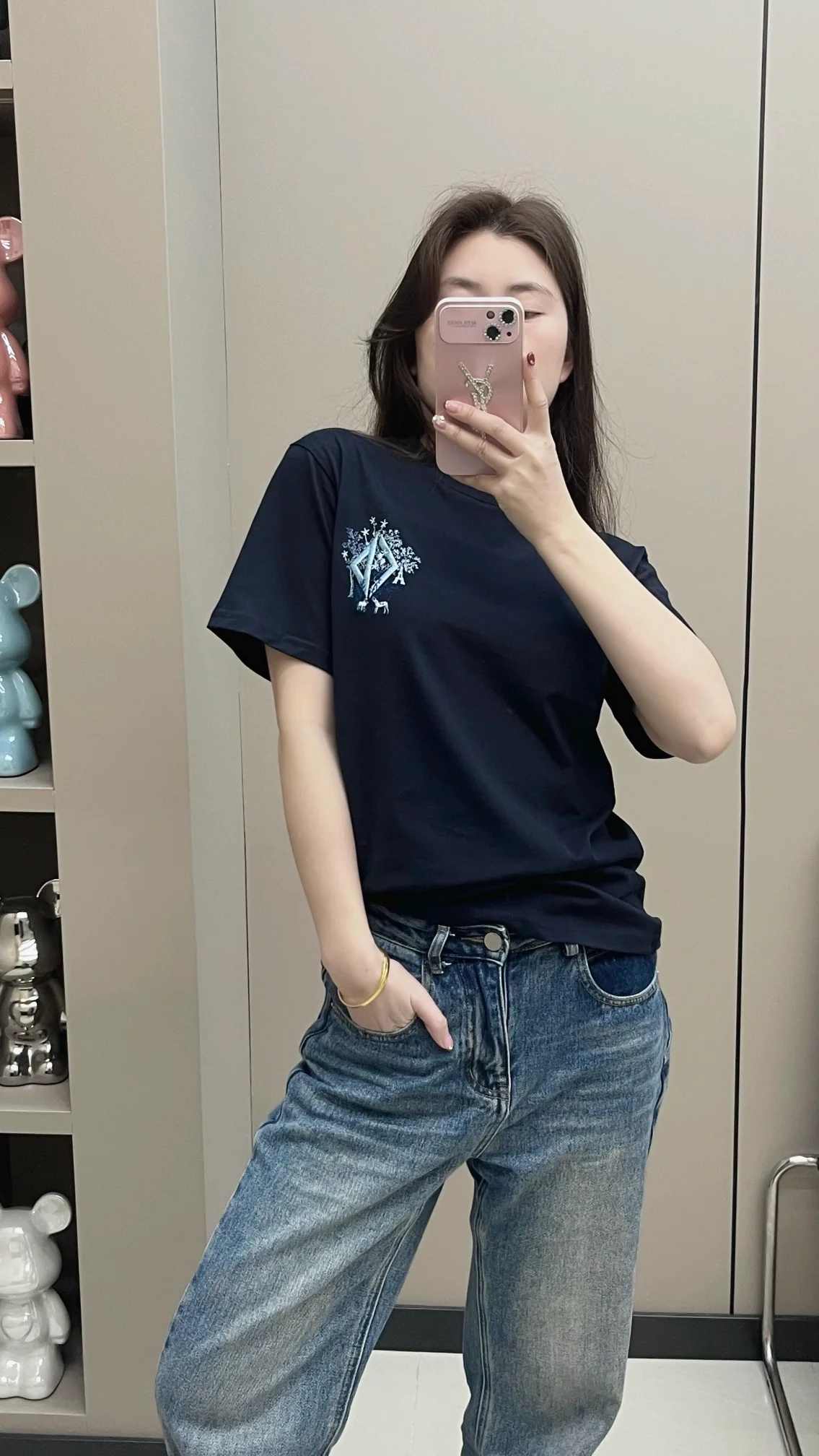 Футболка Dior 2403 с вышивкой и цветными блоками, с короткими рукавами - черная