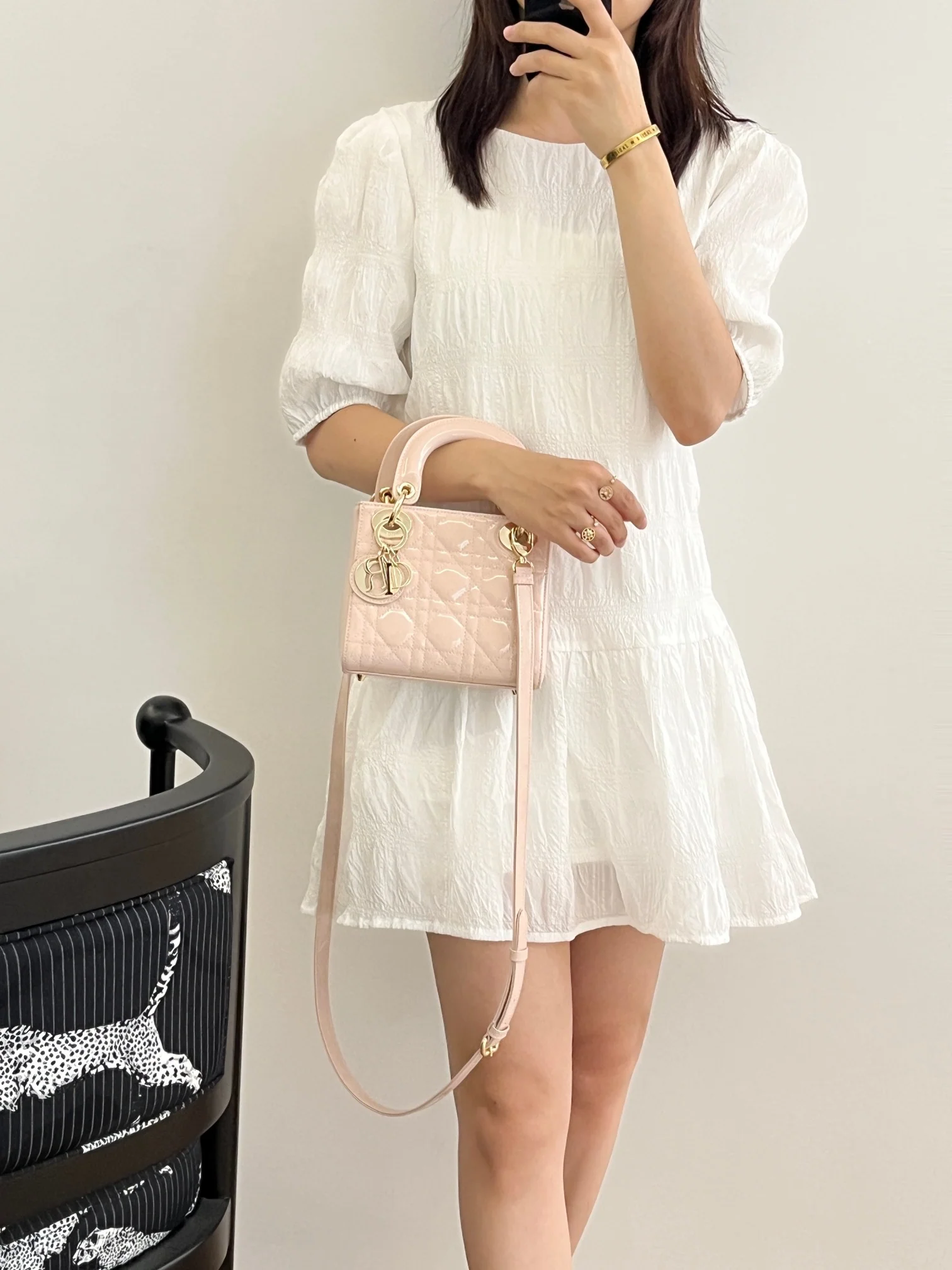 Мини-юбка Dior Lady из лакированной кожи нежно-розового цвета