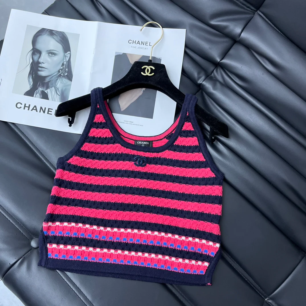 Chanel - 2403-24 Новинка: Полосатый жилет с круглым вырезом - 1
