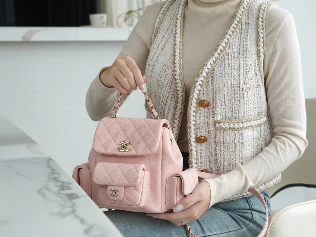 Chanel - Новая маленькая сумка через плечо Tank Duma - Два боковых кармана - Светло-розовый