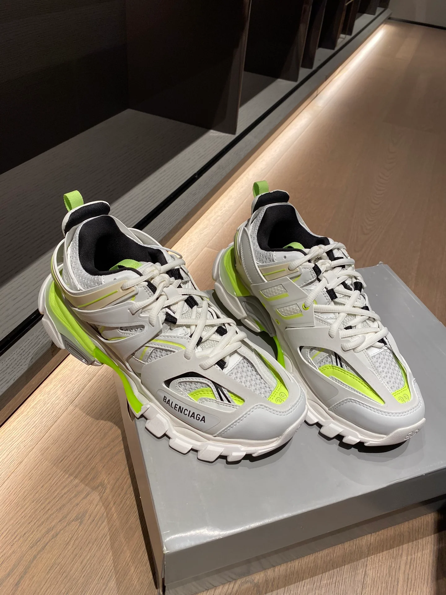 Balenciaga - Dad Shoes - 10