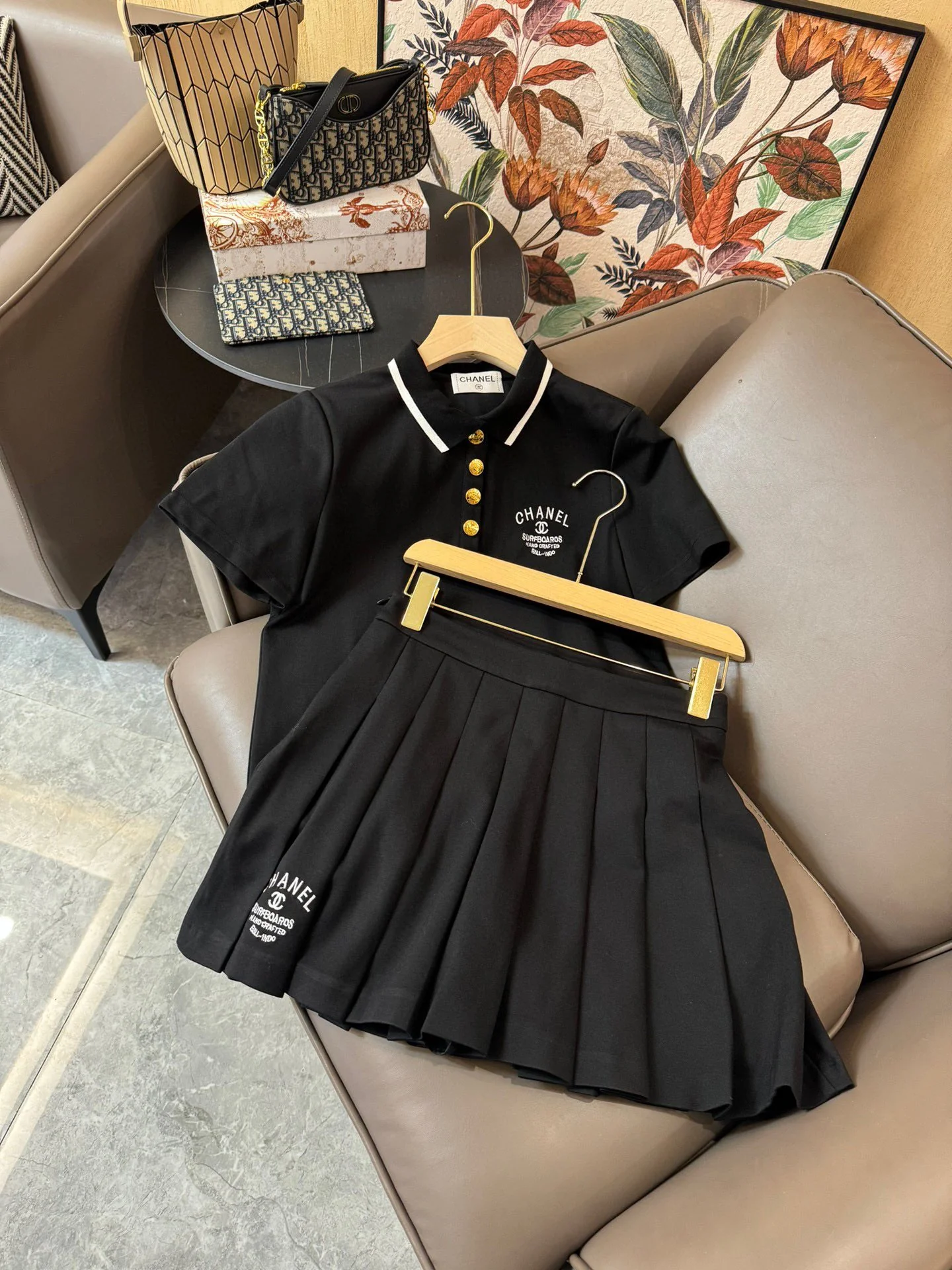 Новый костюм Chanel 2403-24SS - черный