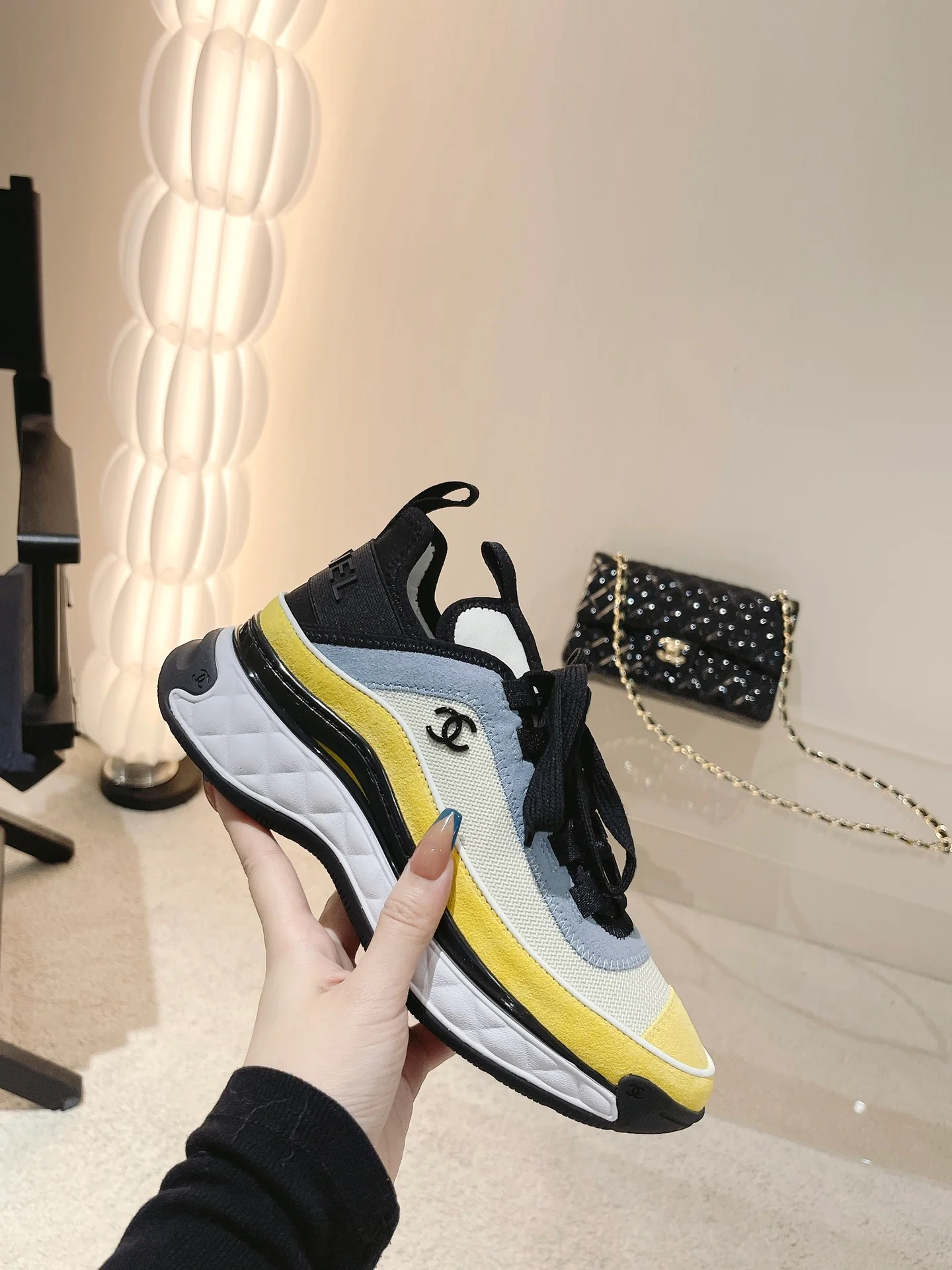 Chanel - Массивные туфли - Кроссовки - Повседневная обувь - 1