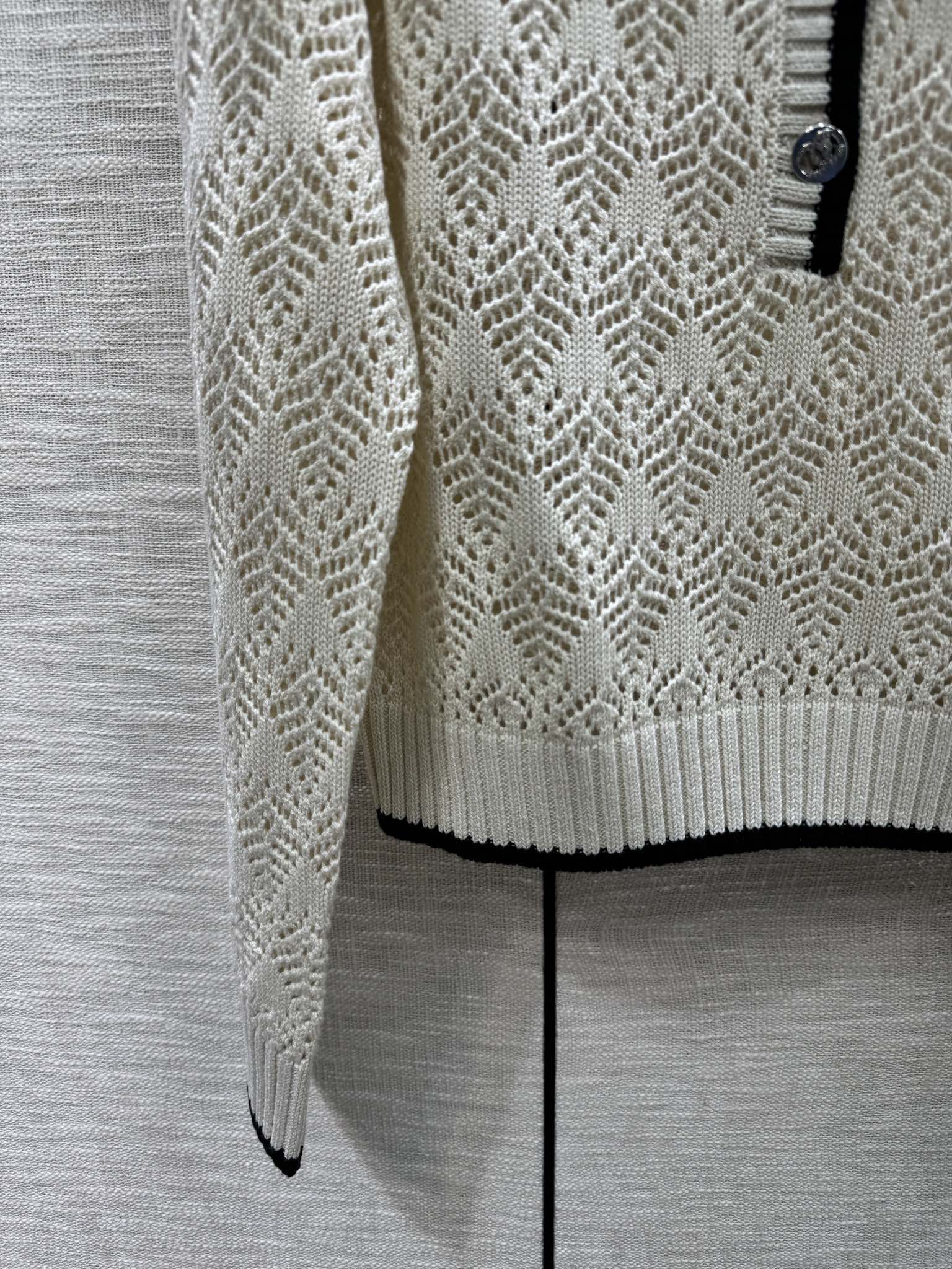 Chanel 2403 - Вязаный топ с ажурным узором