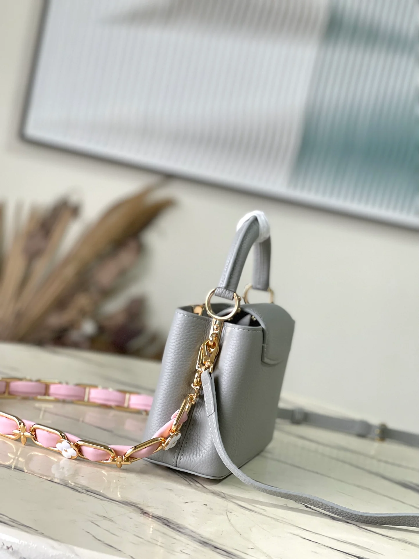 m23280-LV-capucines-mini-handbag/crossbody bag-grey