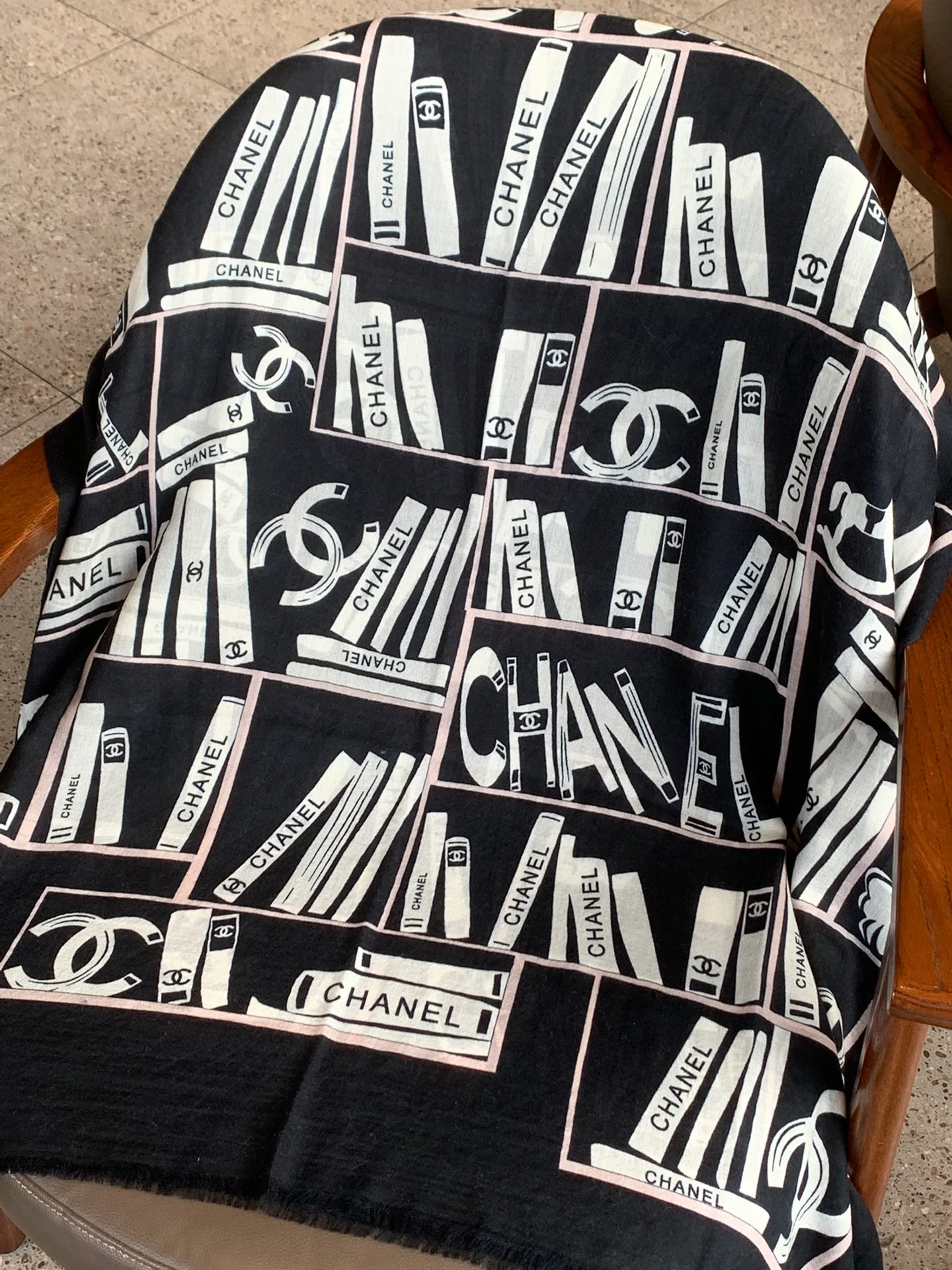 Chanel - Мягкий длинный шарф - 110-200 см - 100% - Кашемир премиум-класса - Оранжевый