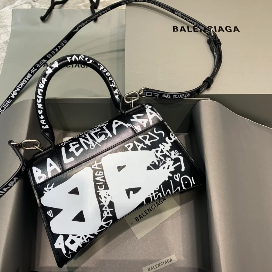 Сумка Balenciaga Hourglass - Black Plain Graffiti