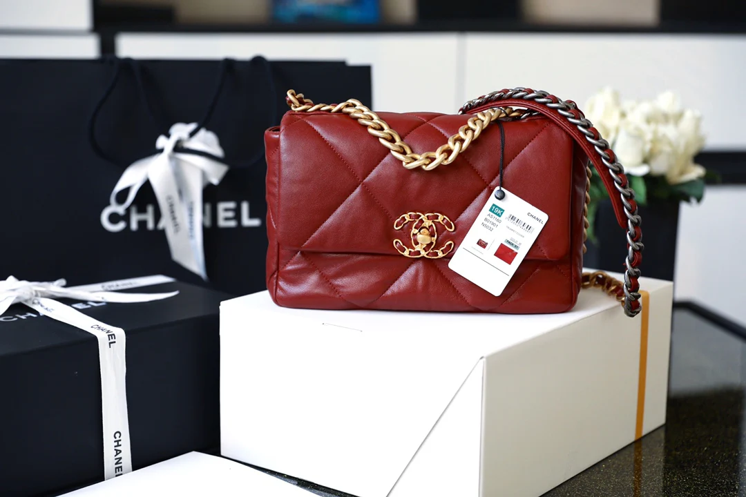 Сумка Chanel 19 - Маленькая, цвет 