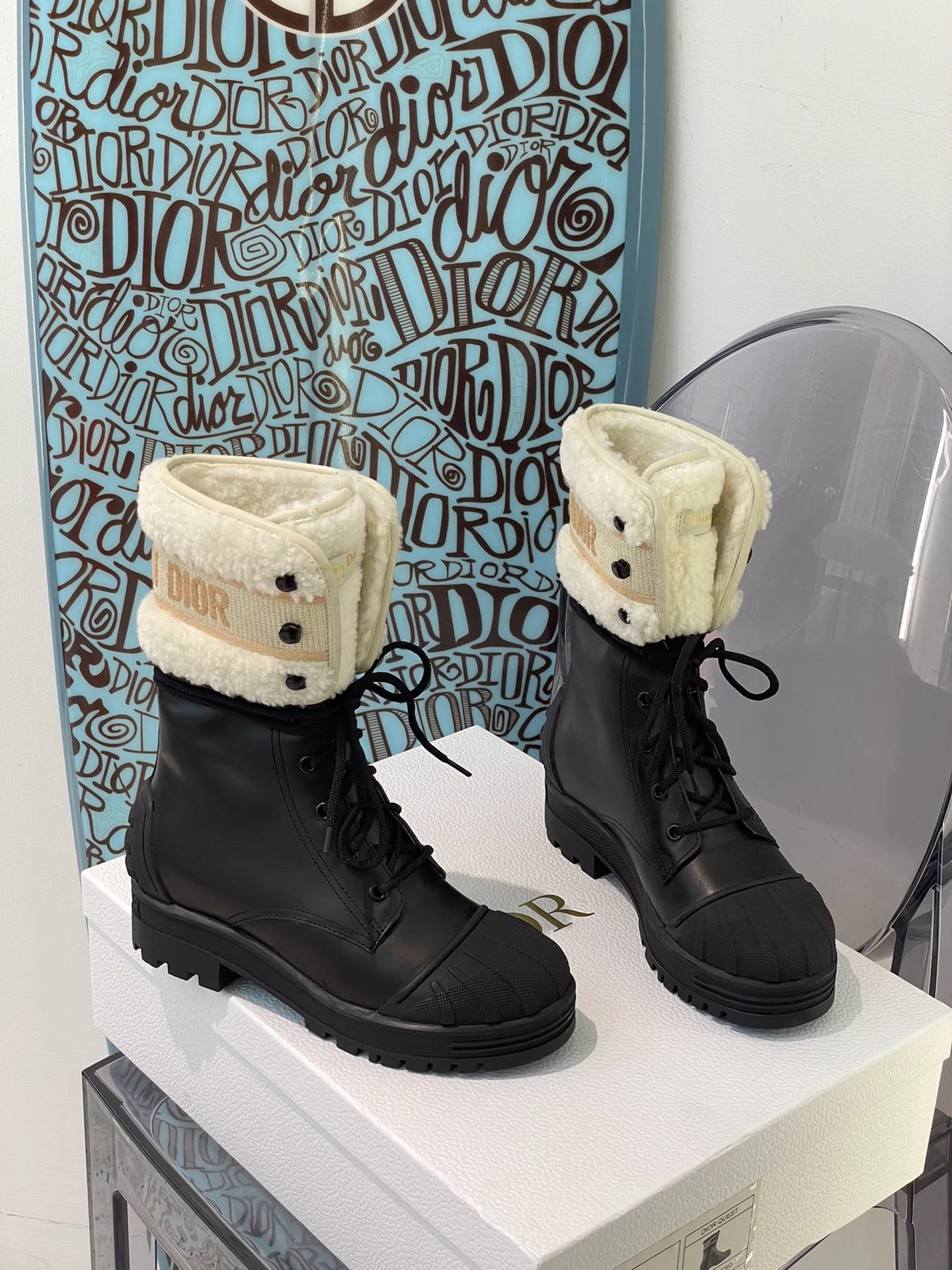 Dior - Ботильоны с мыском-ракушкой