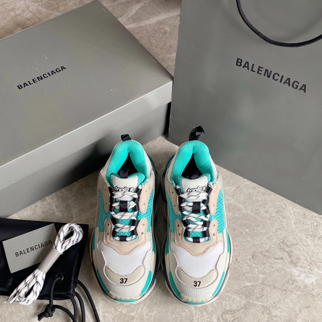 Кроссовки Balenciaga Triples Sporty Chunky — белые и зеленые