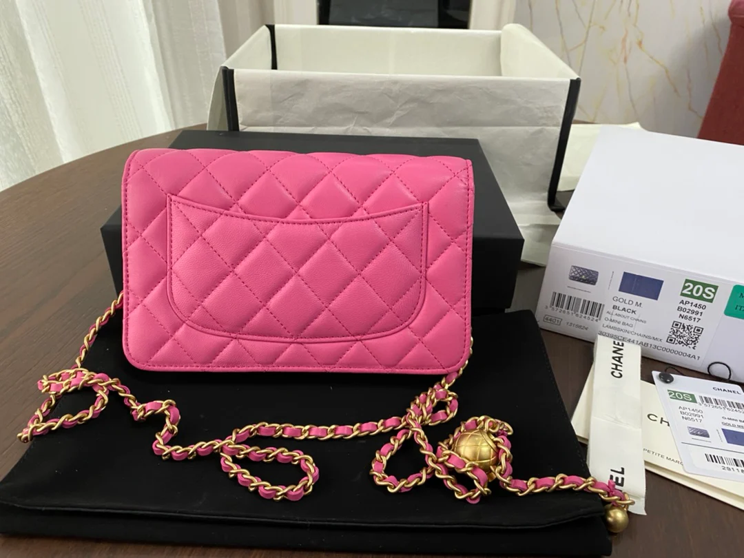 Chanel - Golden Ball WOC - Овечья кожа - 3