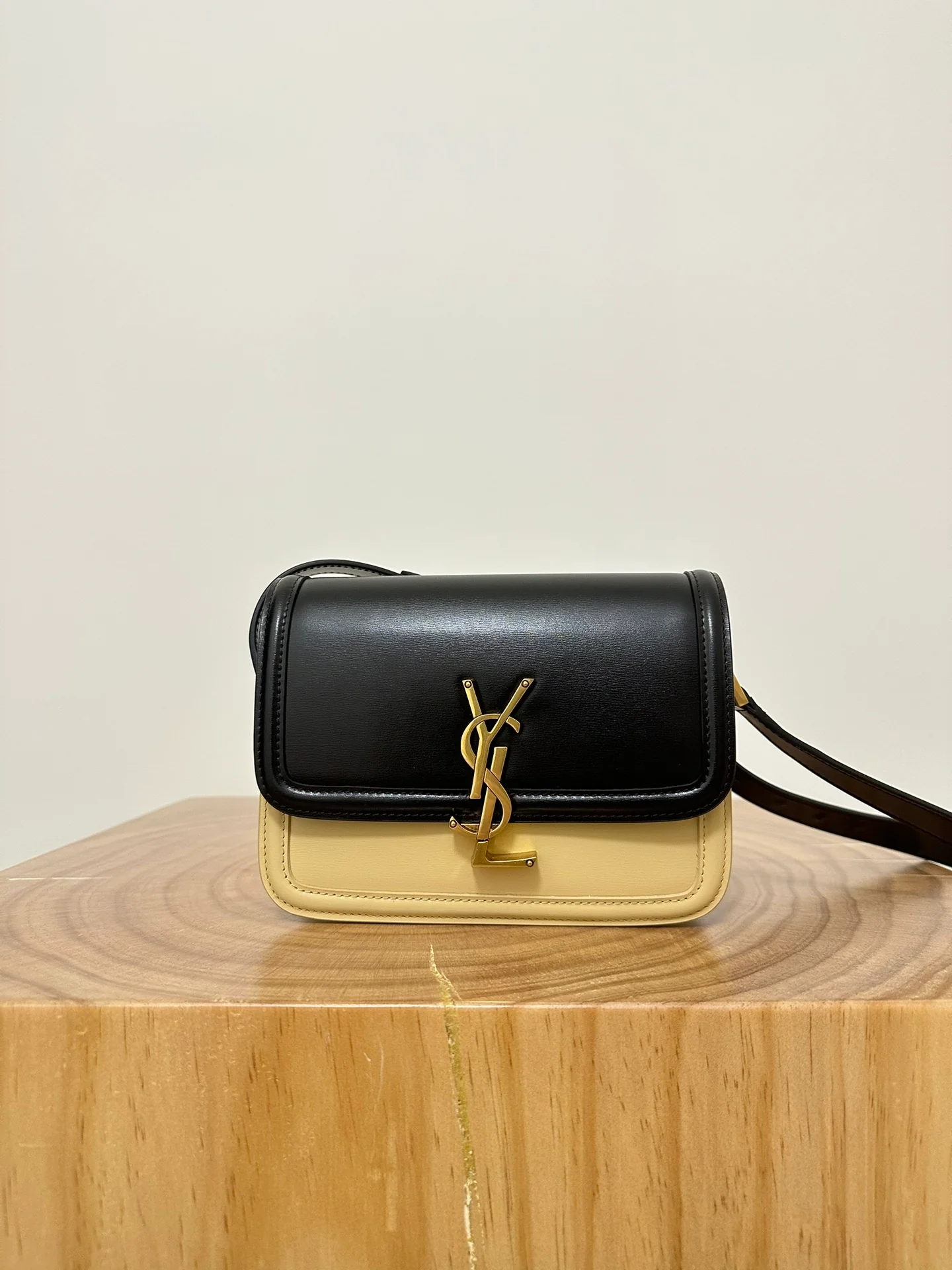 YSL Box Saint Laurent Tofu Bun Small Black with Aprilcot Finish