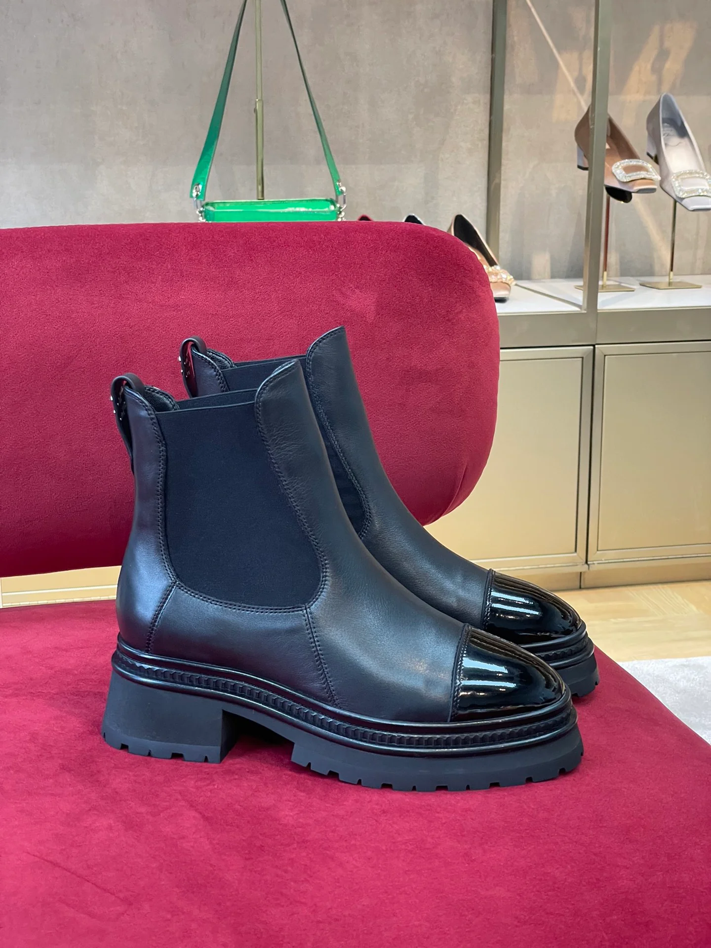 Ботинки челси Chanel из осенне-зимней коллекции — размеры 35-41