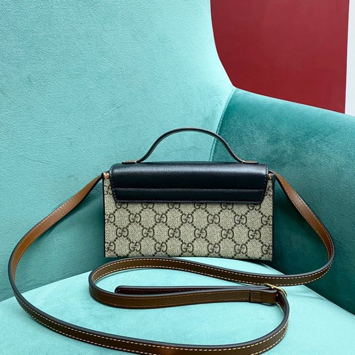 Замок Gucci 18-5-11 см